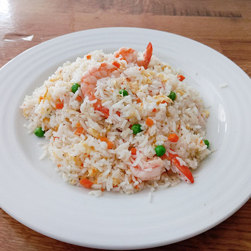 Arroz frito con gambas