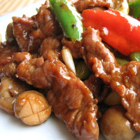 Ternera con salsa ostras