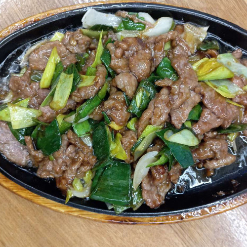 Ternera con puerro a la plancha